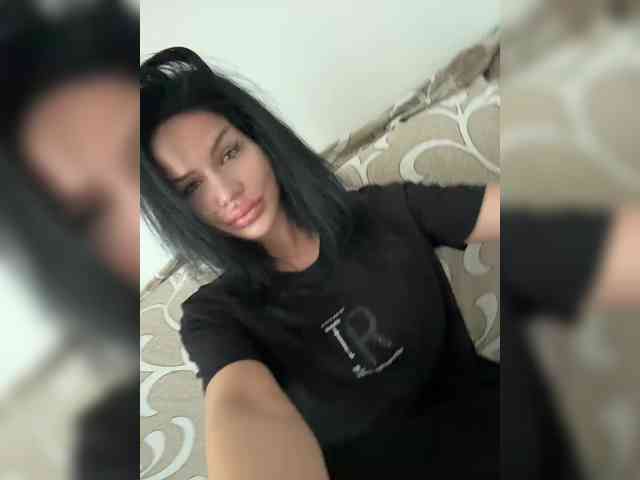 NotBellucci webcam