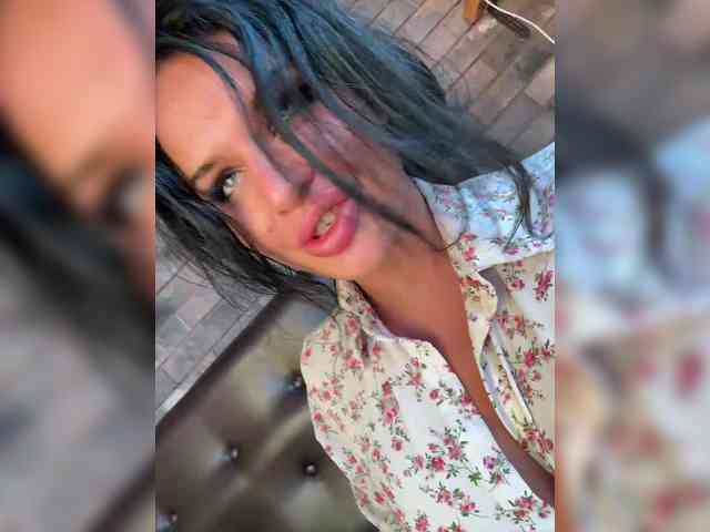 NotBellucci webcam