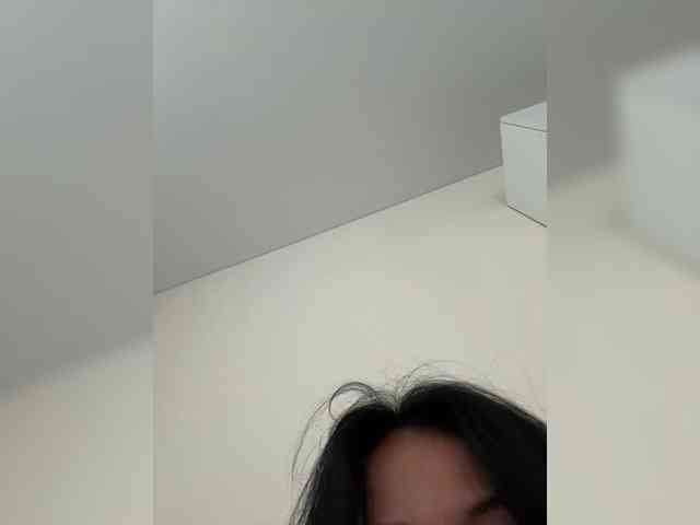 NotBellucci webcam