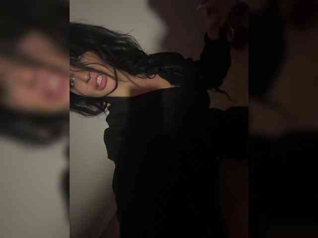 NotBellucci webcam