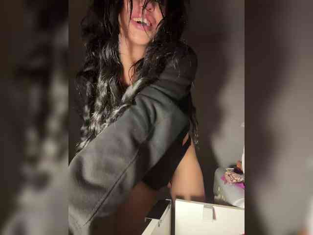 NotBellucci webcam