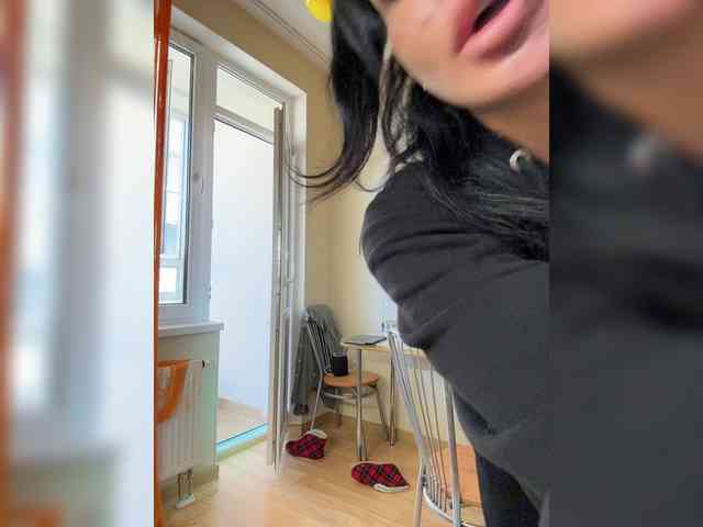 NotBellucci webcam