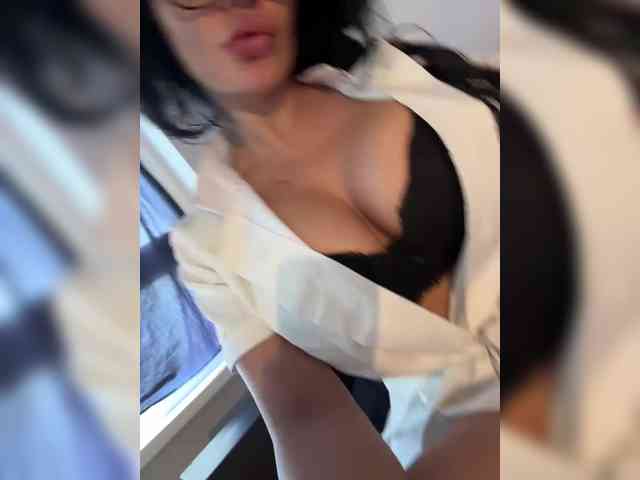 NotBellucci webcam