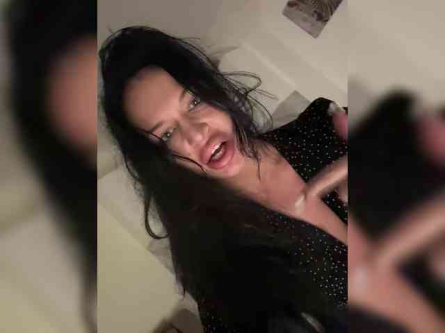 NotBellucci webcam