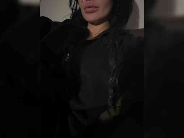 NotBellucci webcam