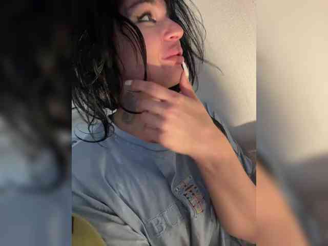NotBellucci webcam