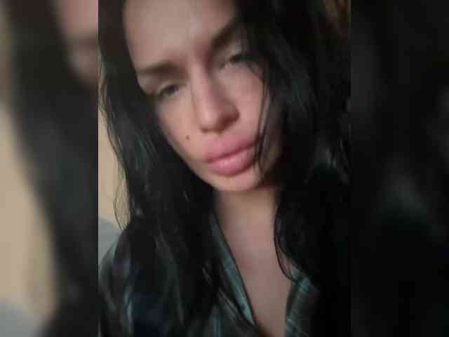 NotBellucci webcam