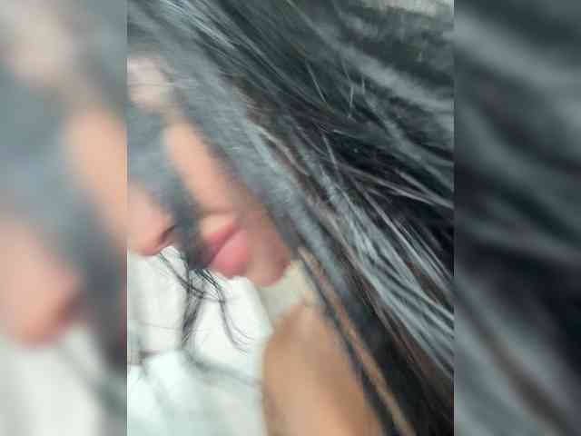 NotBellucci webcam