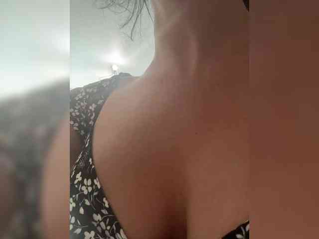 NotBellucci webcam