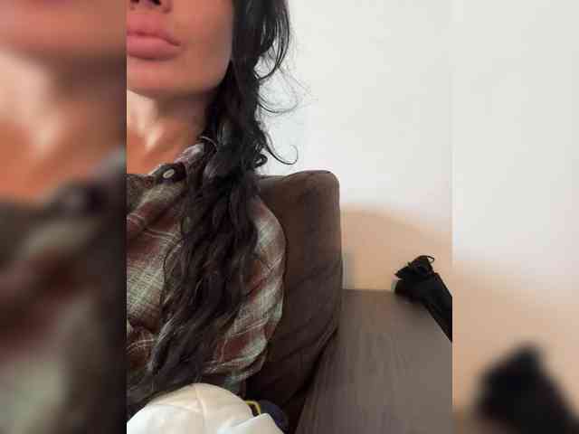 NotBellucci webcam