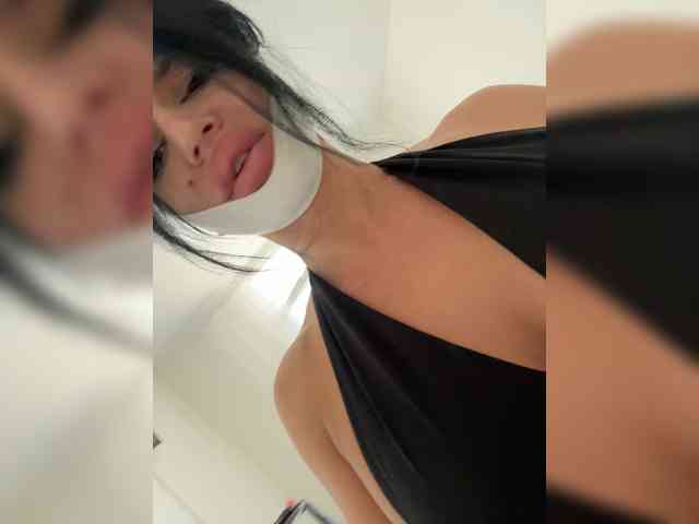 NotBellucci webcam