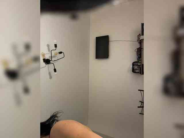 NotBellucci webcam