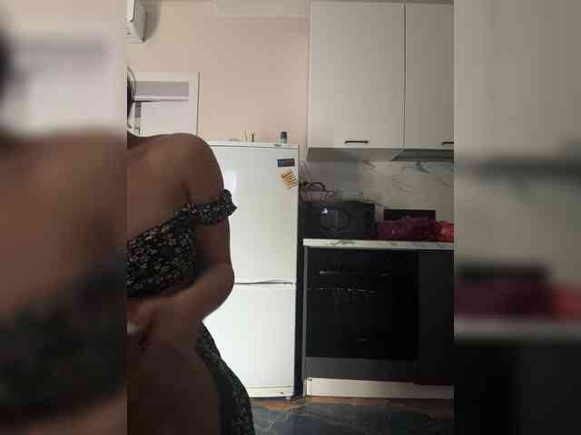 NotBellucci webcam