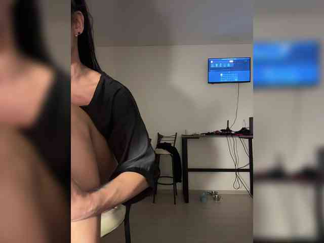 NotBellucci webcam