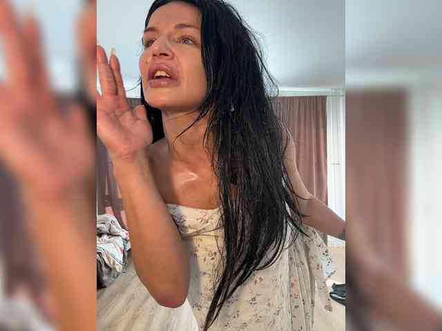 NotBellucci webcam