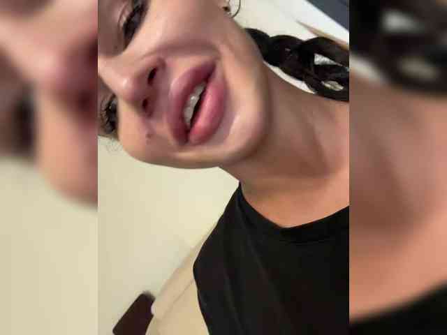 NotBellucci webcam