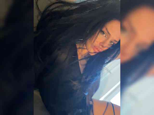 NotBellucci webcam