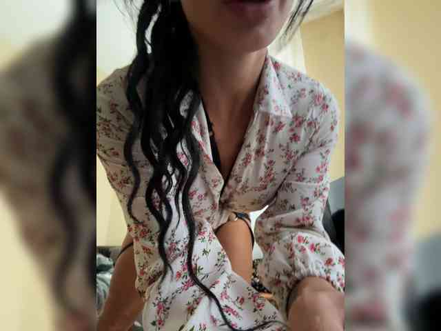 NotBellucci webcam
