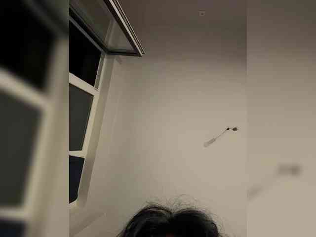 NotBellucci webcam