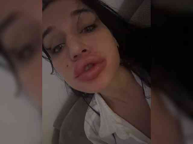 NotBellucci webcam