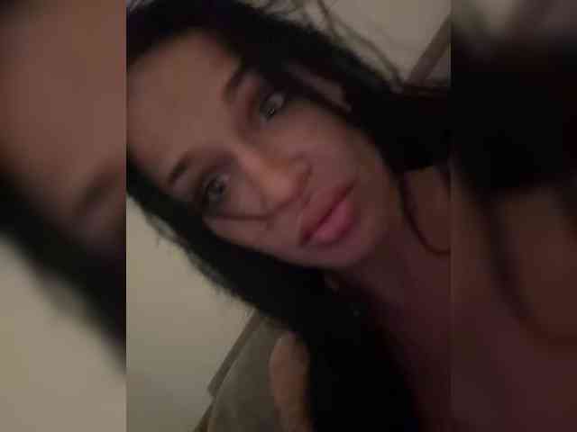 NotBellucci webcam