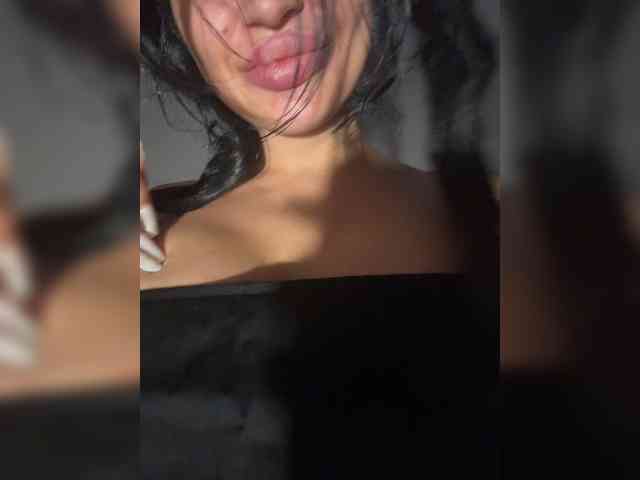 NotBellucci webcam