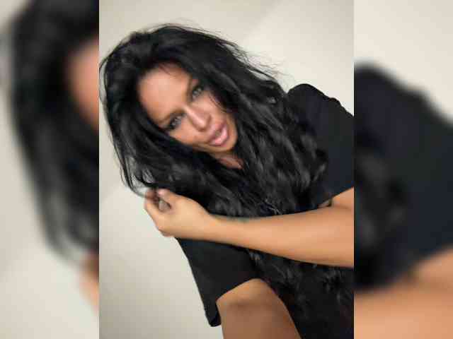 NotBellucci webcam