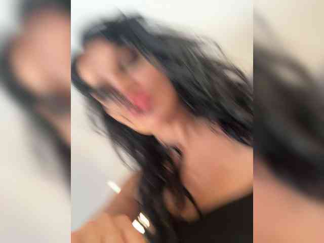 NotBellucci webcam