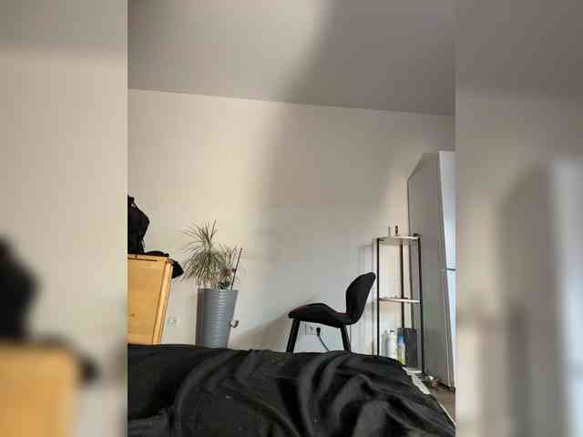 NotBellucci webcam