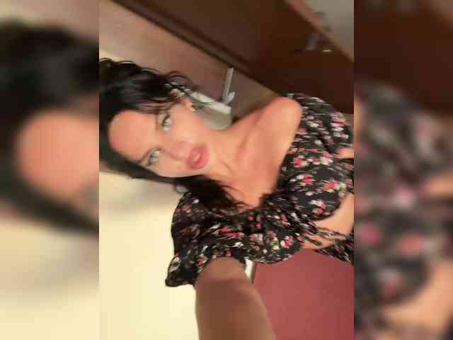 NotBellucci webcam