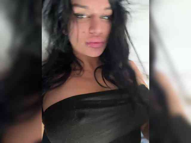 NotBellucci webcam