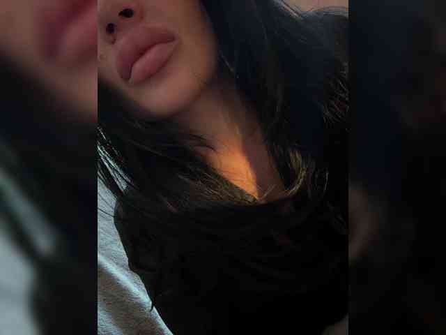 NotBellucci webcam