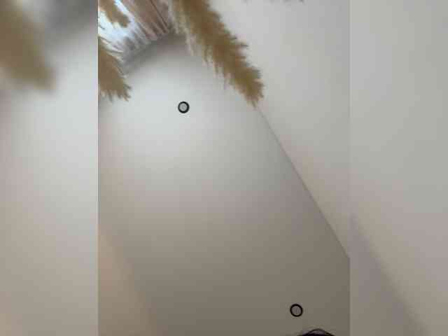 NotBellucci webcam