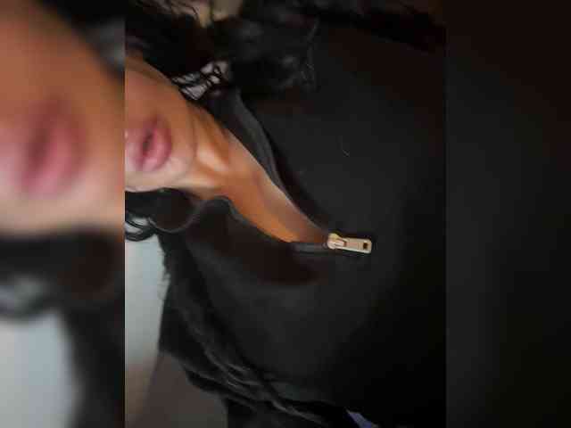 NotBellucci webcam