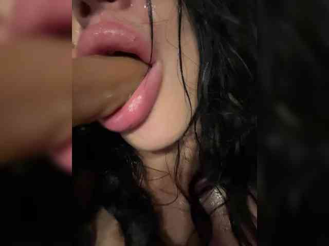 NotBellucci webcam