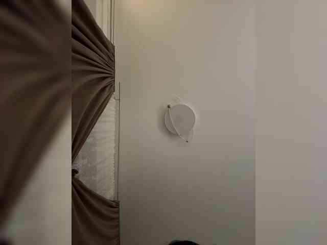 Модель: NotBellucci