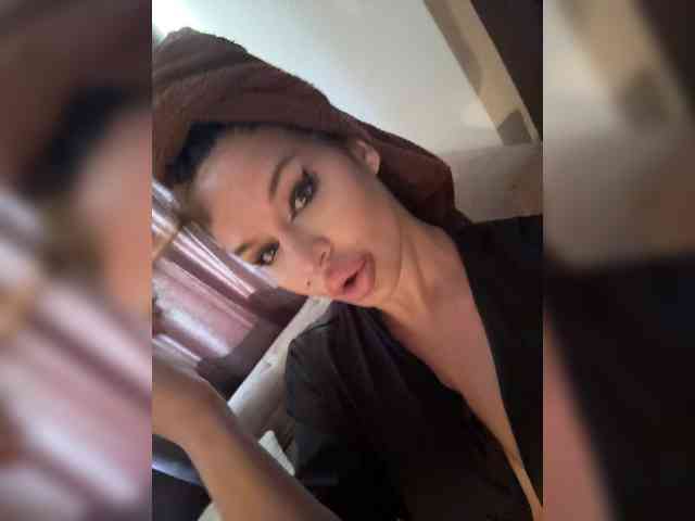 NotBellucci webcam