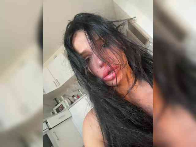 NotBellucci webcam