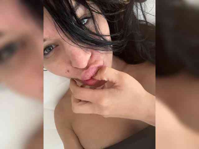 Модель: NotBellucci