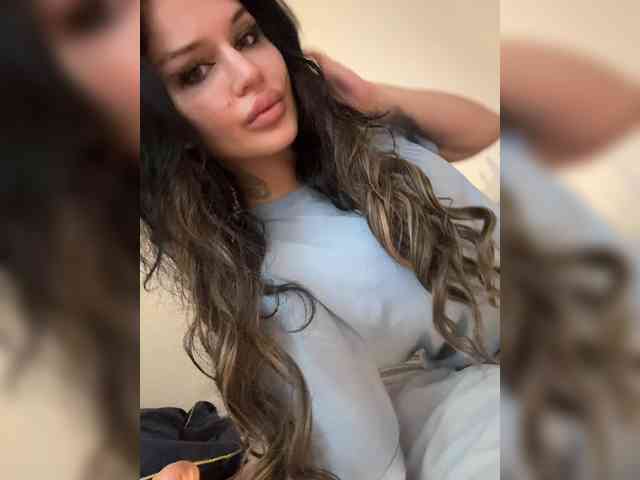 NotBellucci webcam