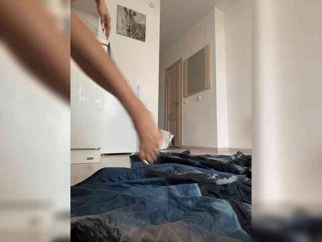 NotBellucci webcam