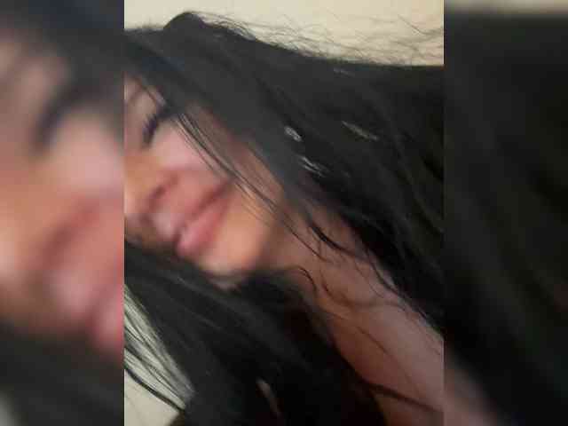 NotBellucci webcam