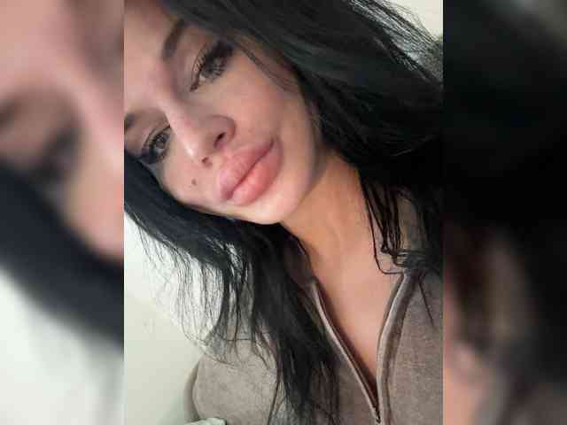 NotBellucci webcam