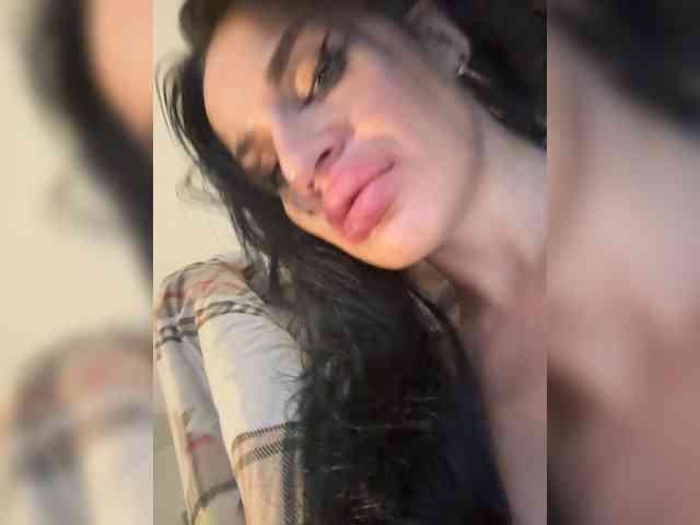 NotBellucci webcam