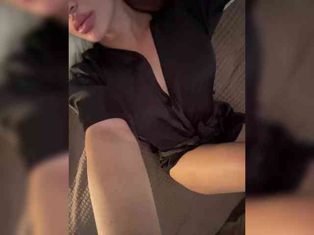 NotBellucci webcam