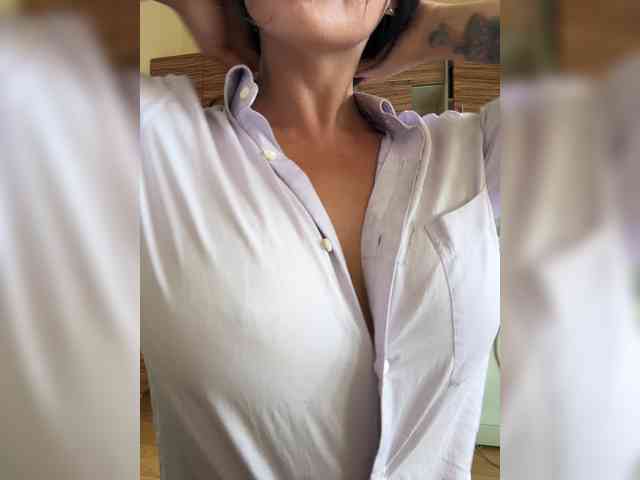NotBellucci webcam