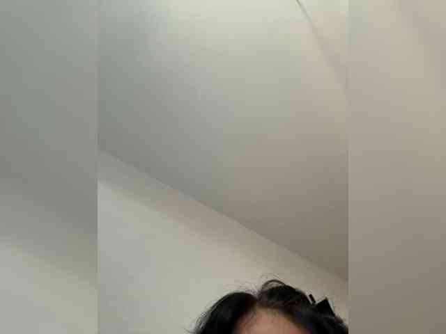NotBellucci webcam