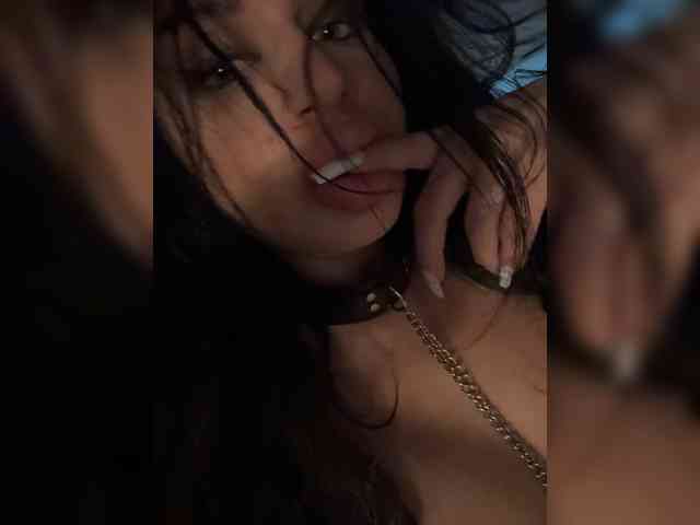 NotBellucci webcam