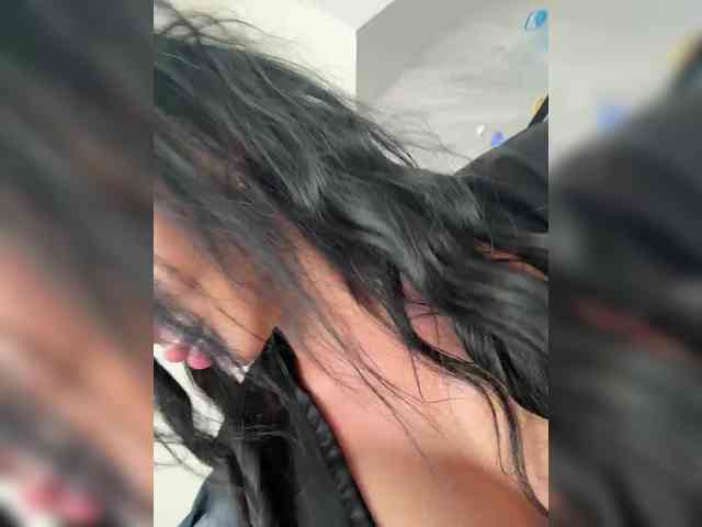 NotBellucci webcam