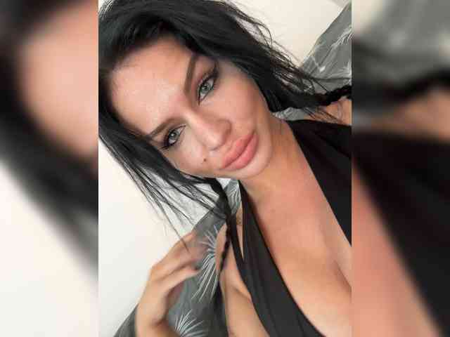 NotBellucci webcam
